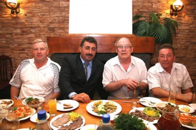 vstrecha-v-alma-ate-2007-god-20-let-vypusku-14